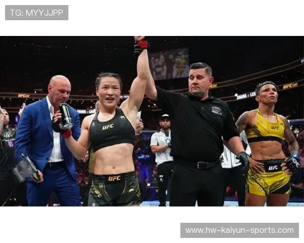 UFC 女王怒喷对手：你就是软的